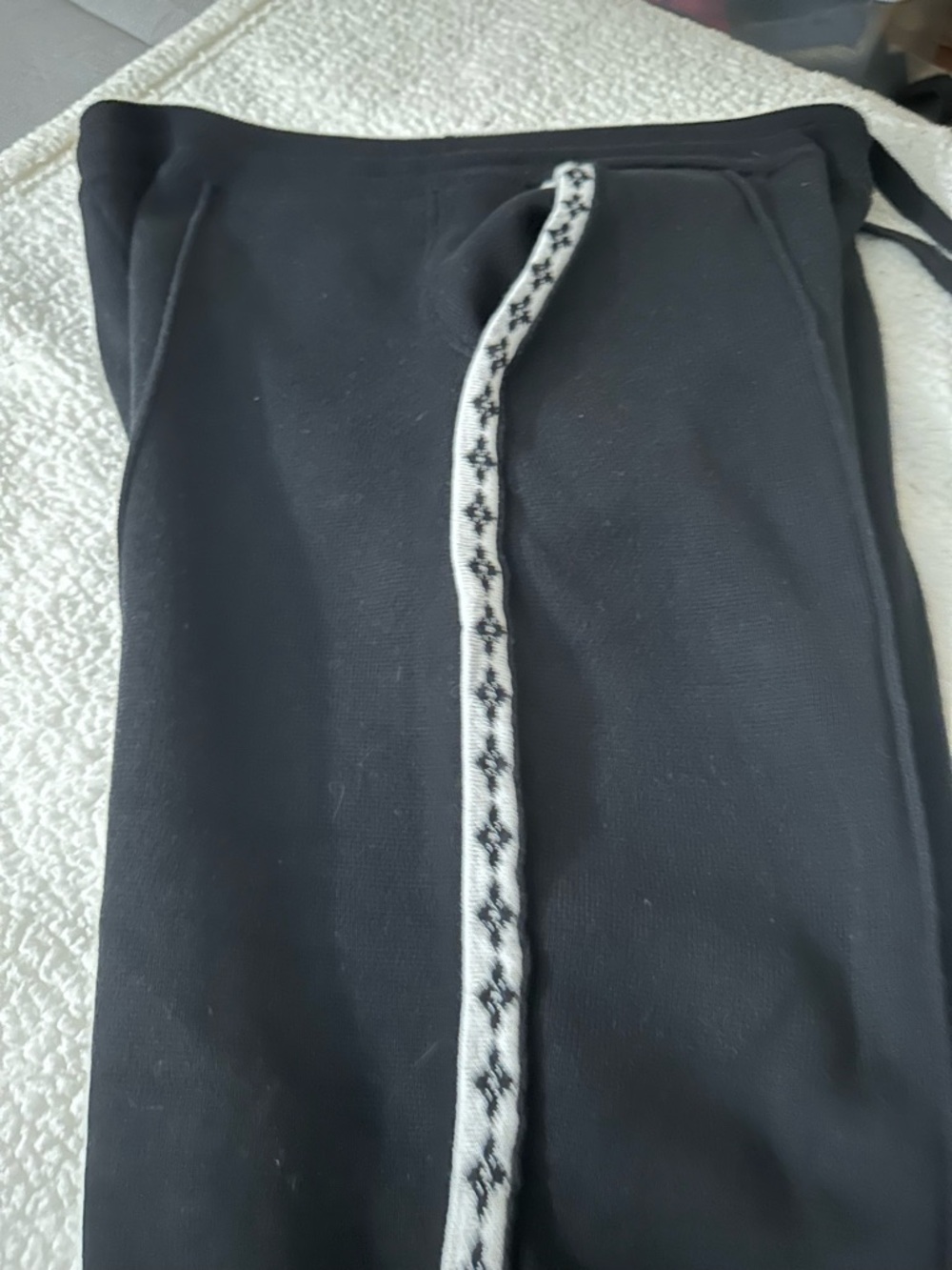 Louis Vuitton Black Knitted Pants - Picture 5 of 8